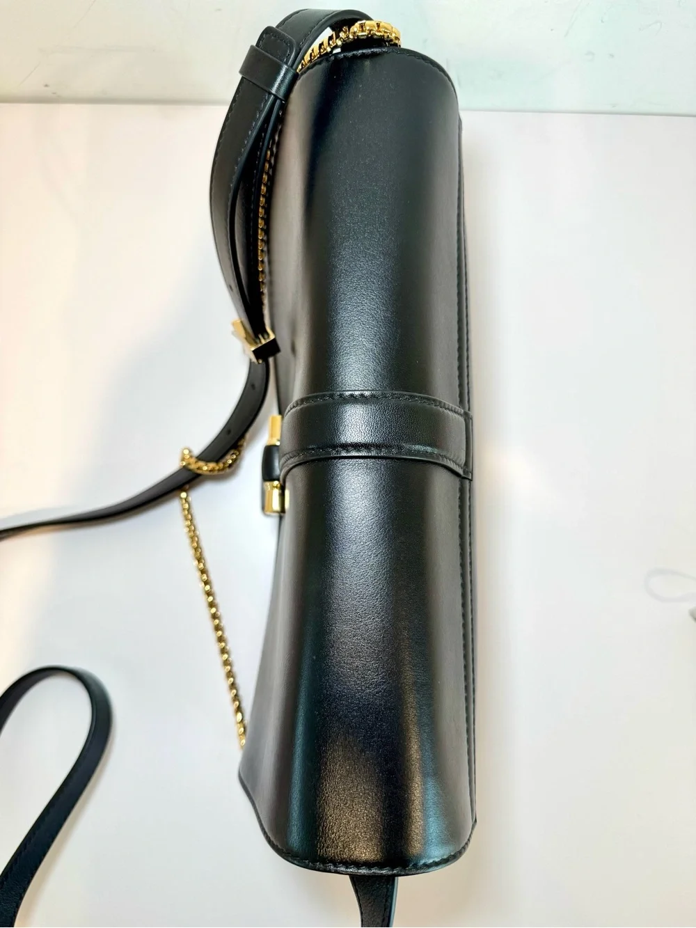 Ferragamo New Line Medium Black Leather Shoulder Bag W 2 Straps & Gold Accents